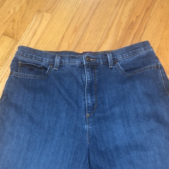 EUC Gloria Vanderbilt Amanda Jeans Size 14 - Picture 2 of 5